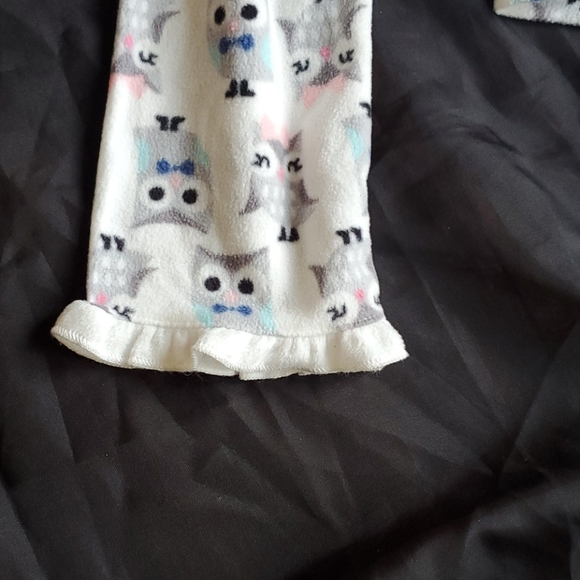 Pajama set - Picture 3 of 7